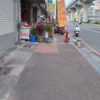 【低民度】台湾人は歩行者道に勝手に物や店を構えて歩行の妨害をする。【無秩序】